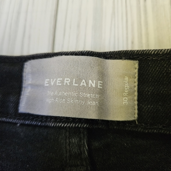Everlane High Rise Skinny Jeans in Distressed Black Size 30 Regular - Picture 7 of 13
